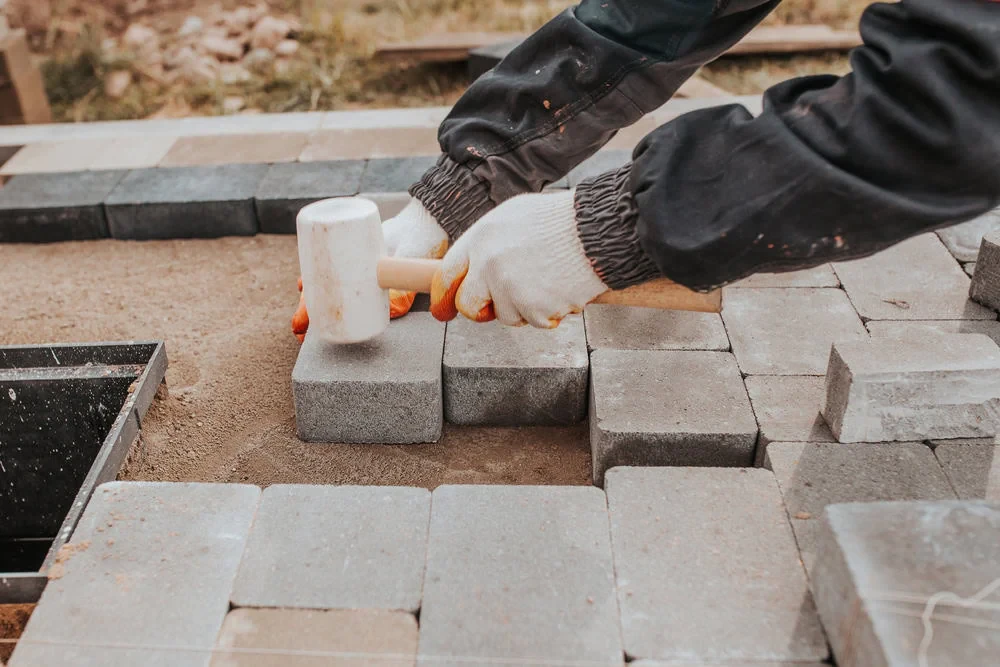 Landscaper Laying Stone Pavers Mecklenburg County North Carolina_1